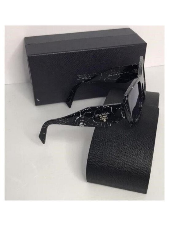 Authentic- New - PRADA Oversized Woman Sunglasses 0PR 08YS Havana Black/White